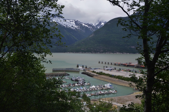 Lower Dewey Lake Trail 